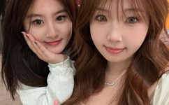 歪歪旧版登录界面免费